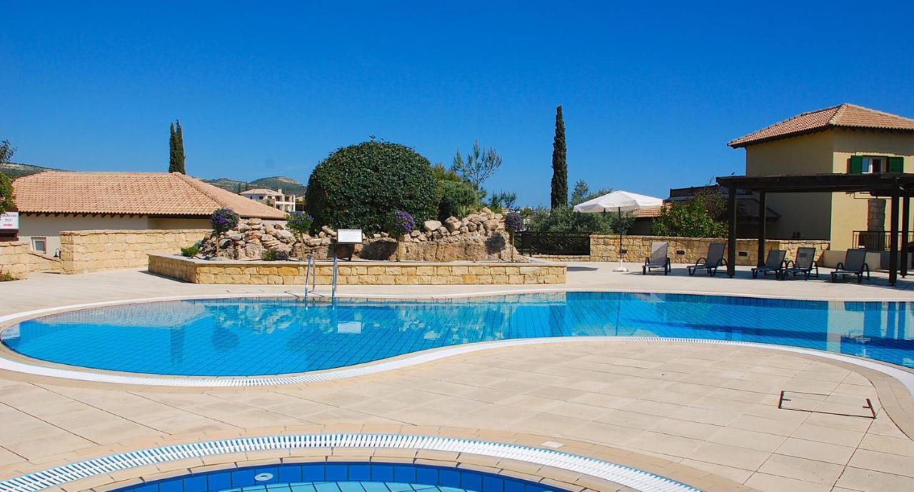 2 Bedroom Avdimou With Stunning Sea Views, Aphrodite Hills * Kouklia