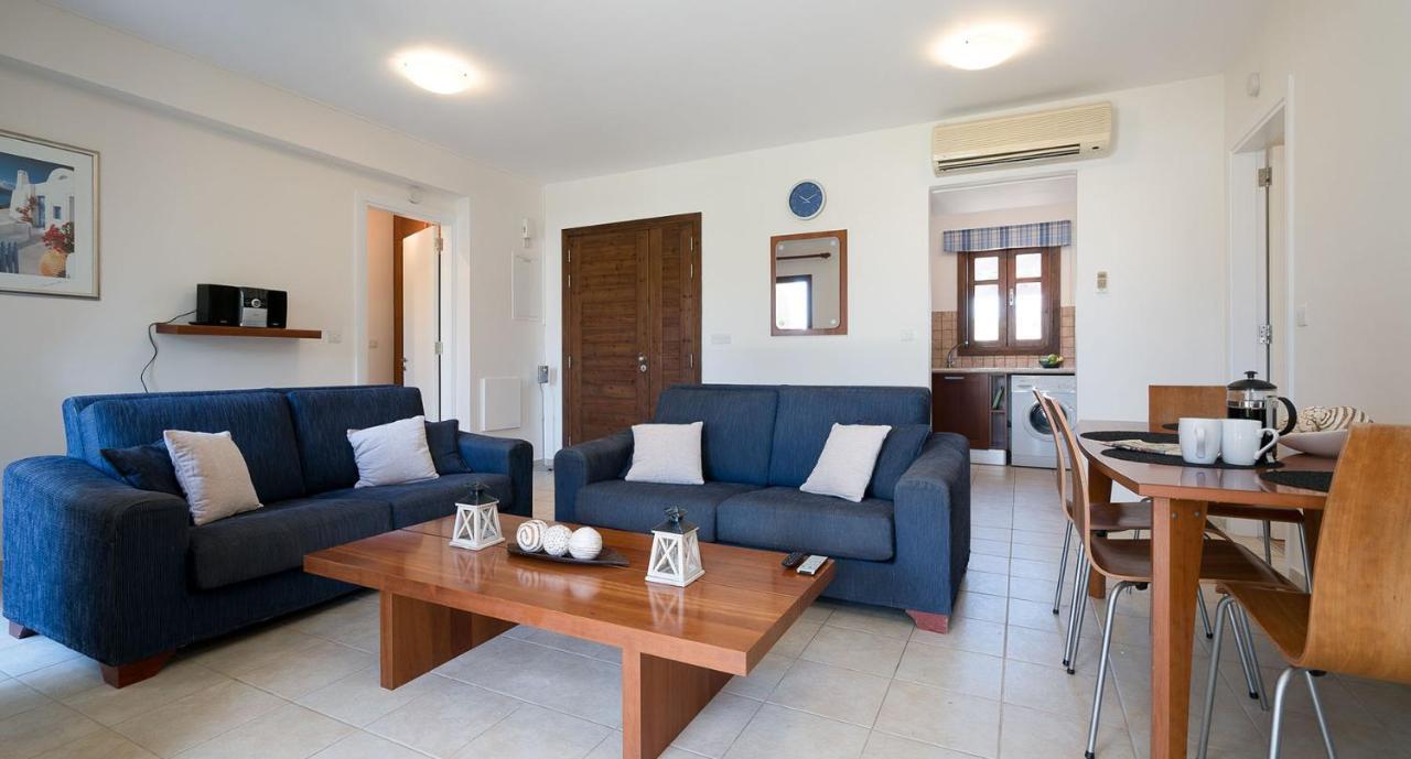 2 Bedroom Helena With Private Garden, Aphrodite Hills * Kouklia