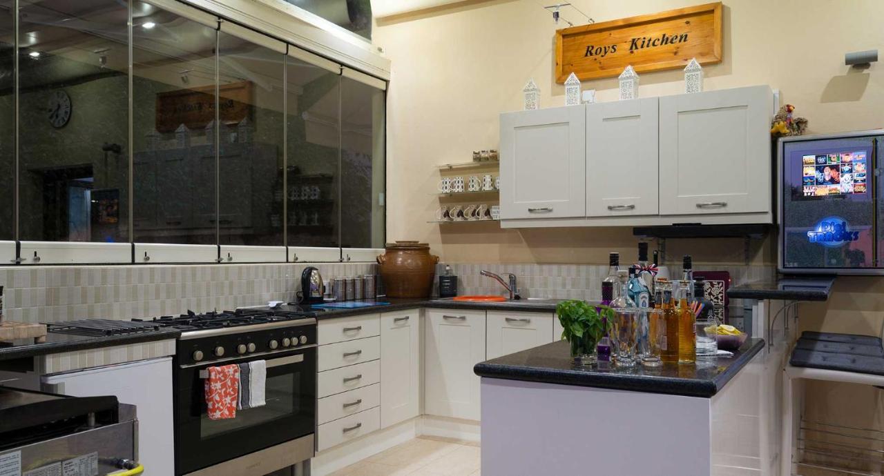 Villa 3 Bedroom Eleyjo With Stunning Private Pool, Aphrodite Hills