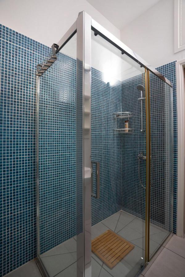 Apartment Athenaeum Beachside By Trulycyprus