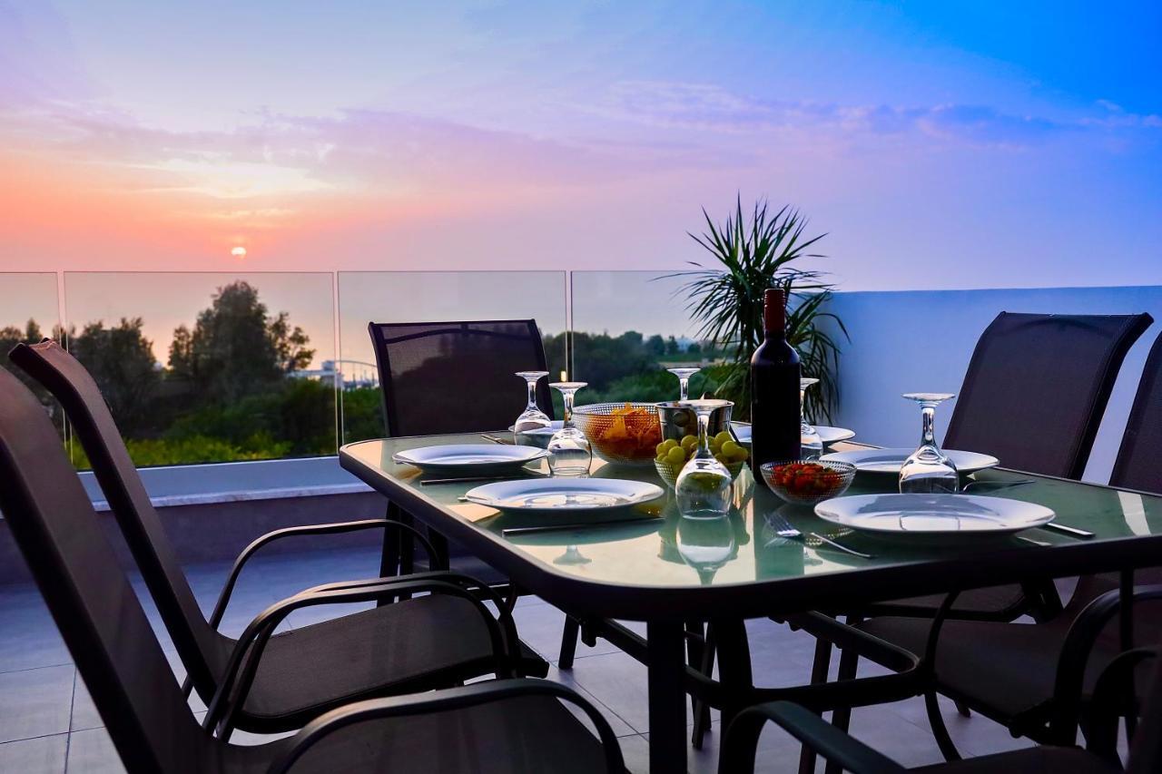 Sophia's Seaview Luxury