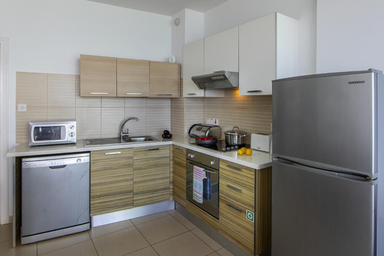 Apartment Coralli A 305 *