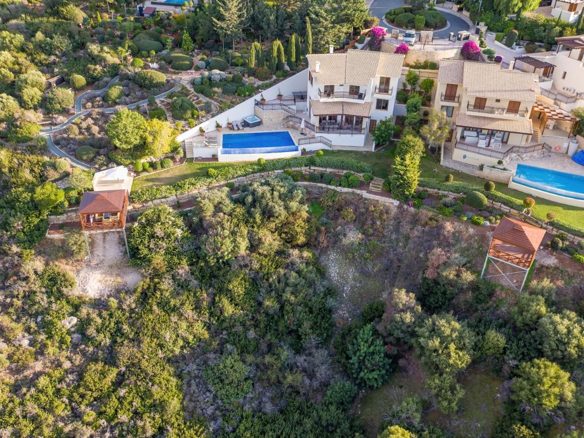 Hermiona Villa *