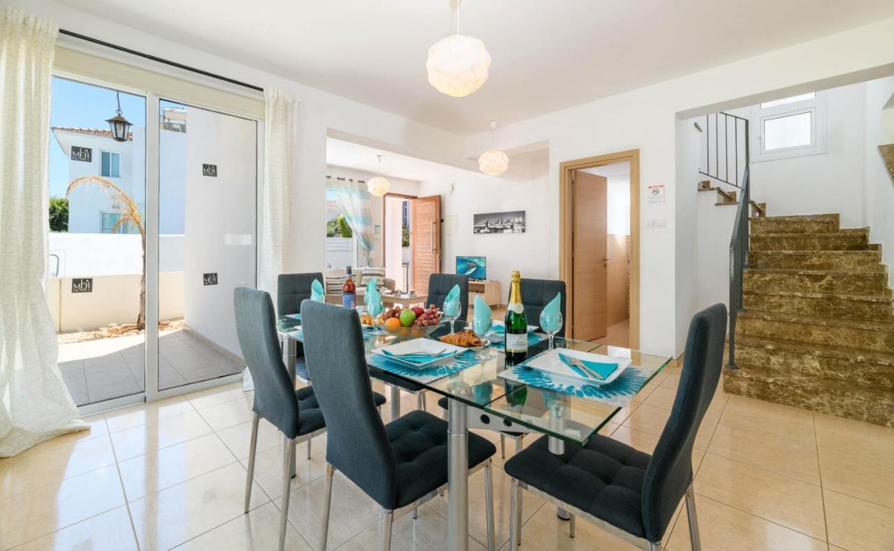 Avra Villas