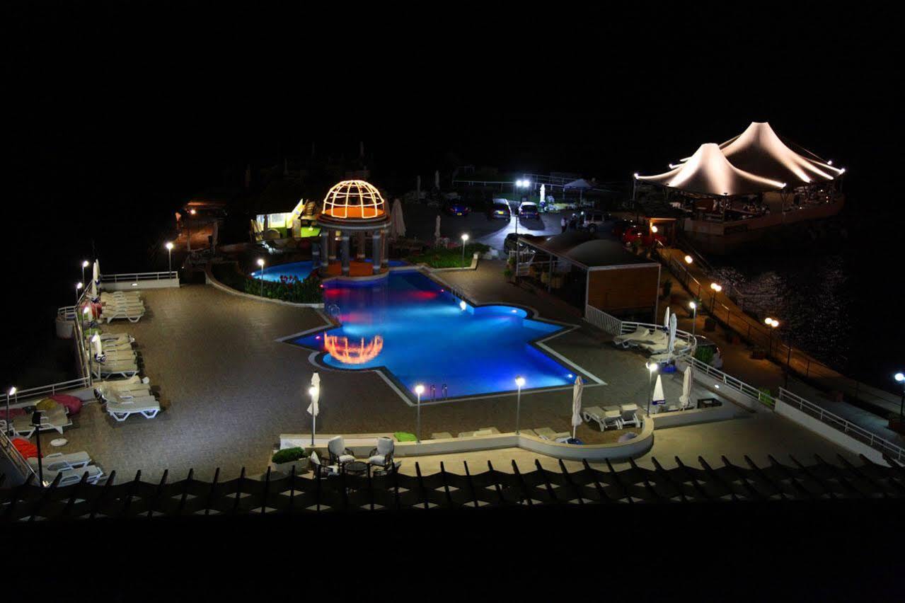 Dome Hotel