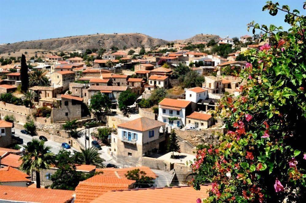 Vasilikos House Aparthotel 3*