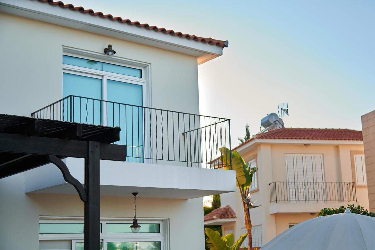 Front Bella Vista Villa Protaras