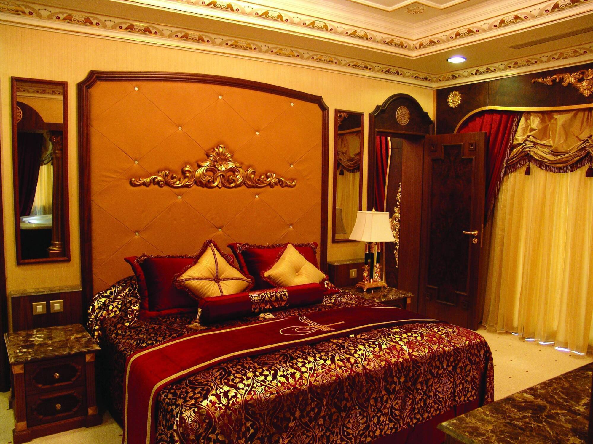 The Savoy Ottoman Palace 5*