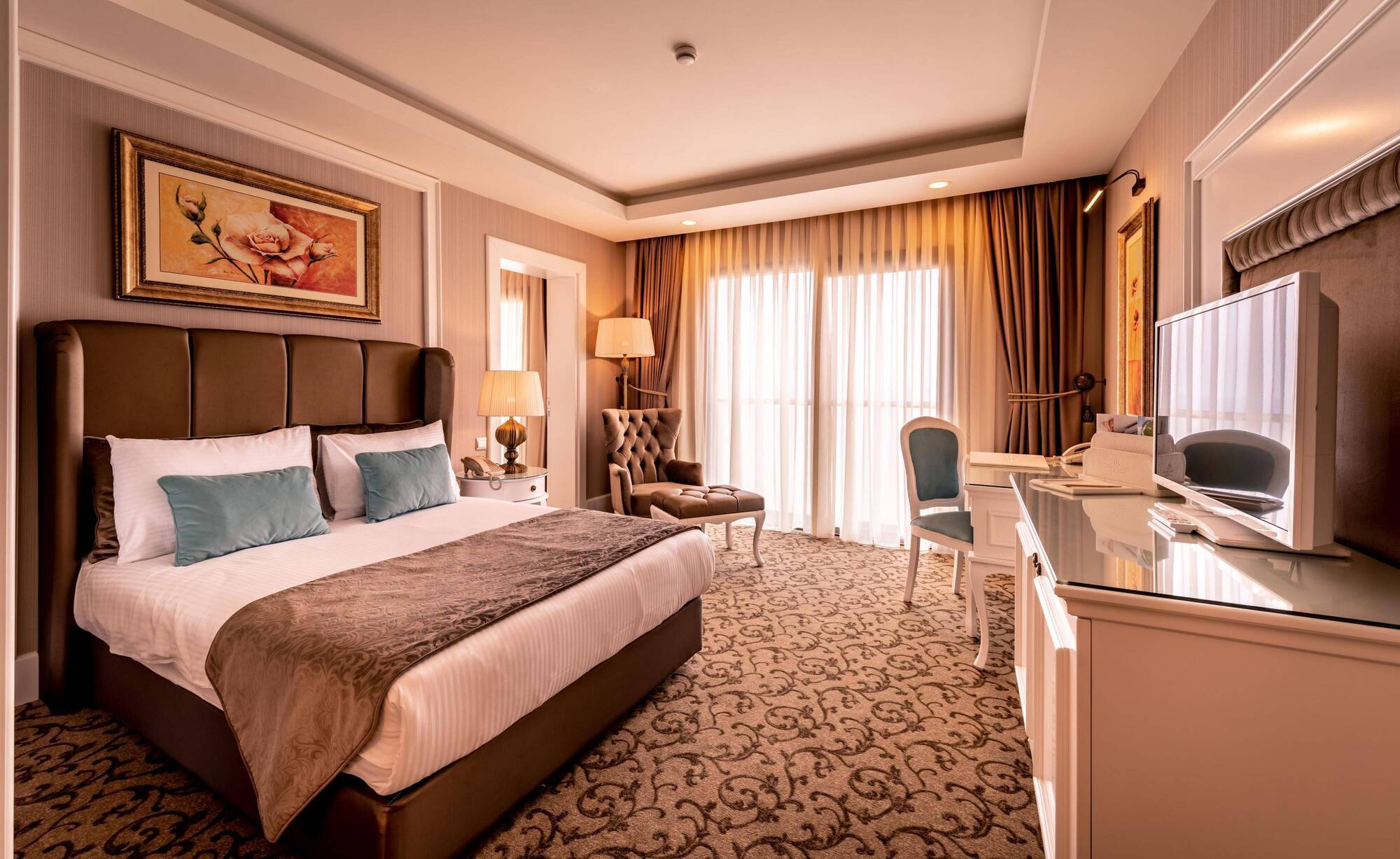 Vuni Palace & Casino & Kyrenia (Northern Cyprus)