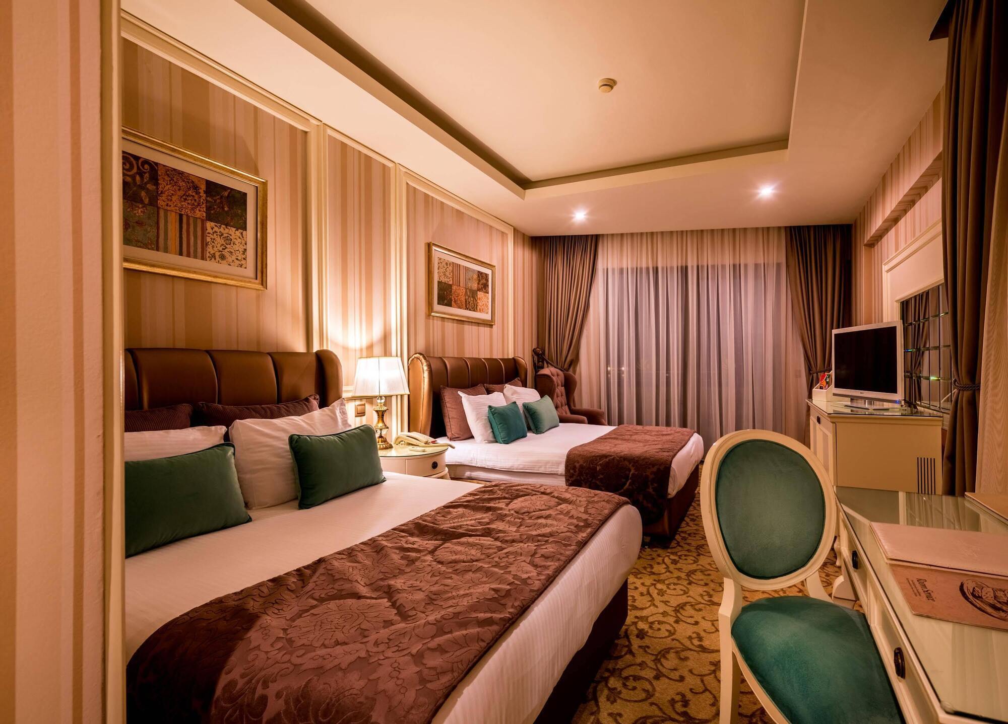 Vuni Palace & Casino & 5*