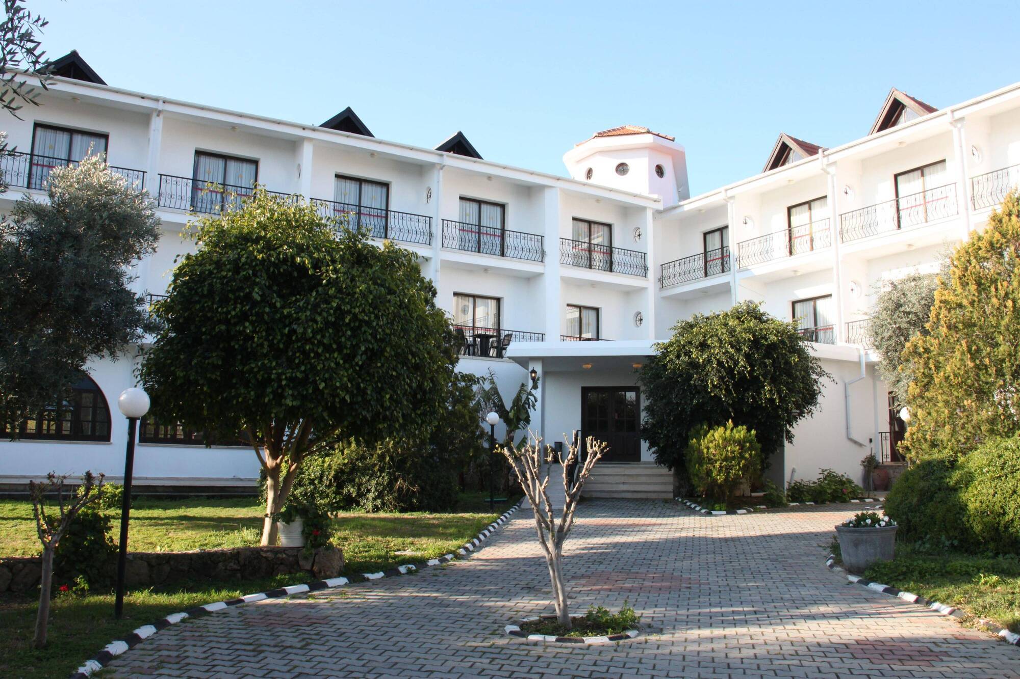 Vuni Palace & Casino & Hotel 5*