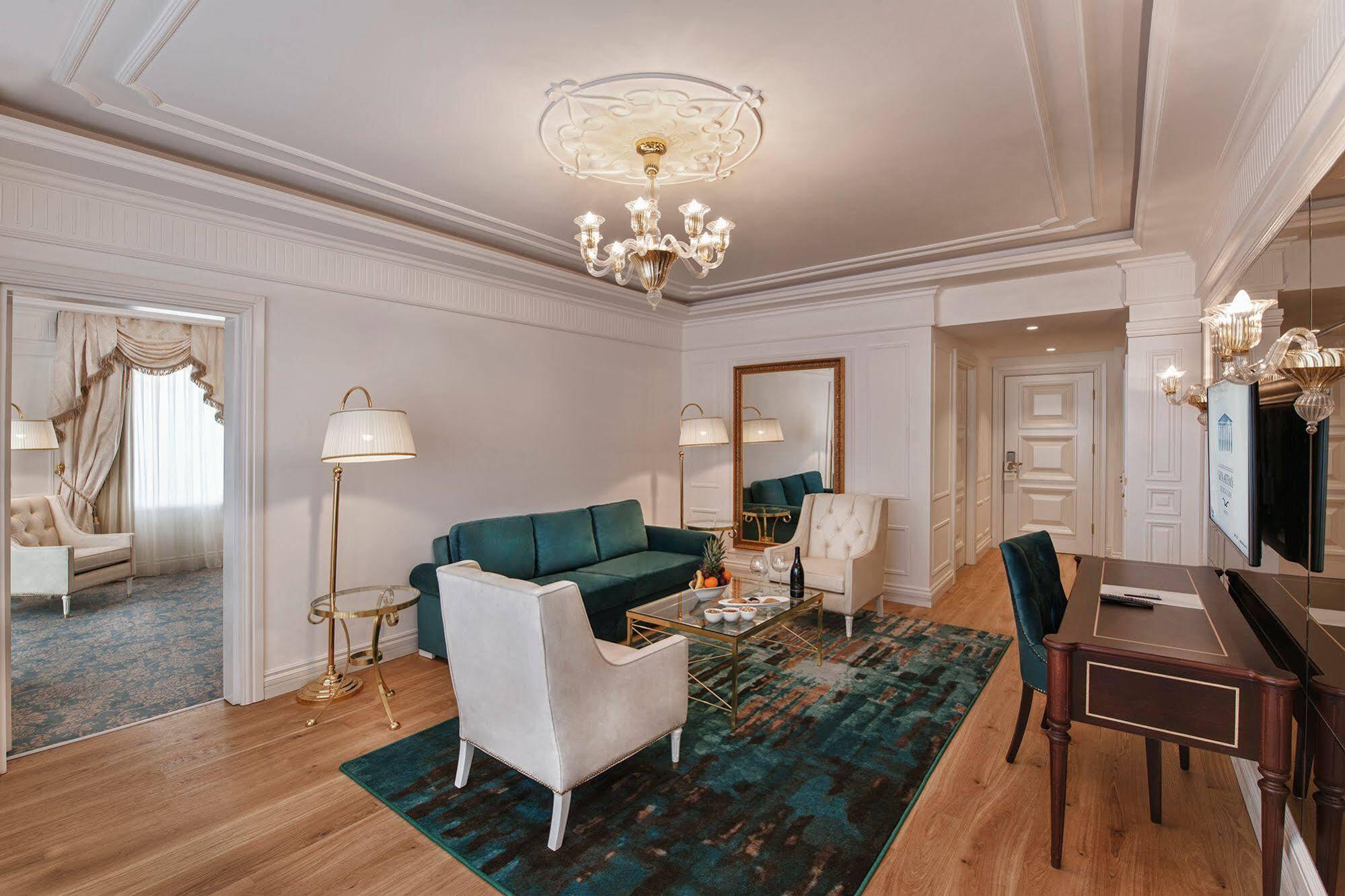 Hotel Kaya Artemis & Casino 5*
