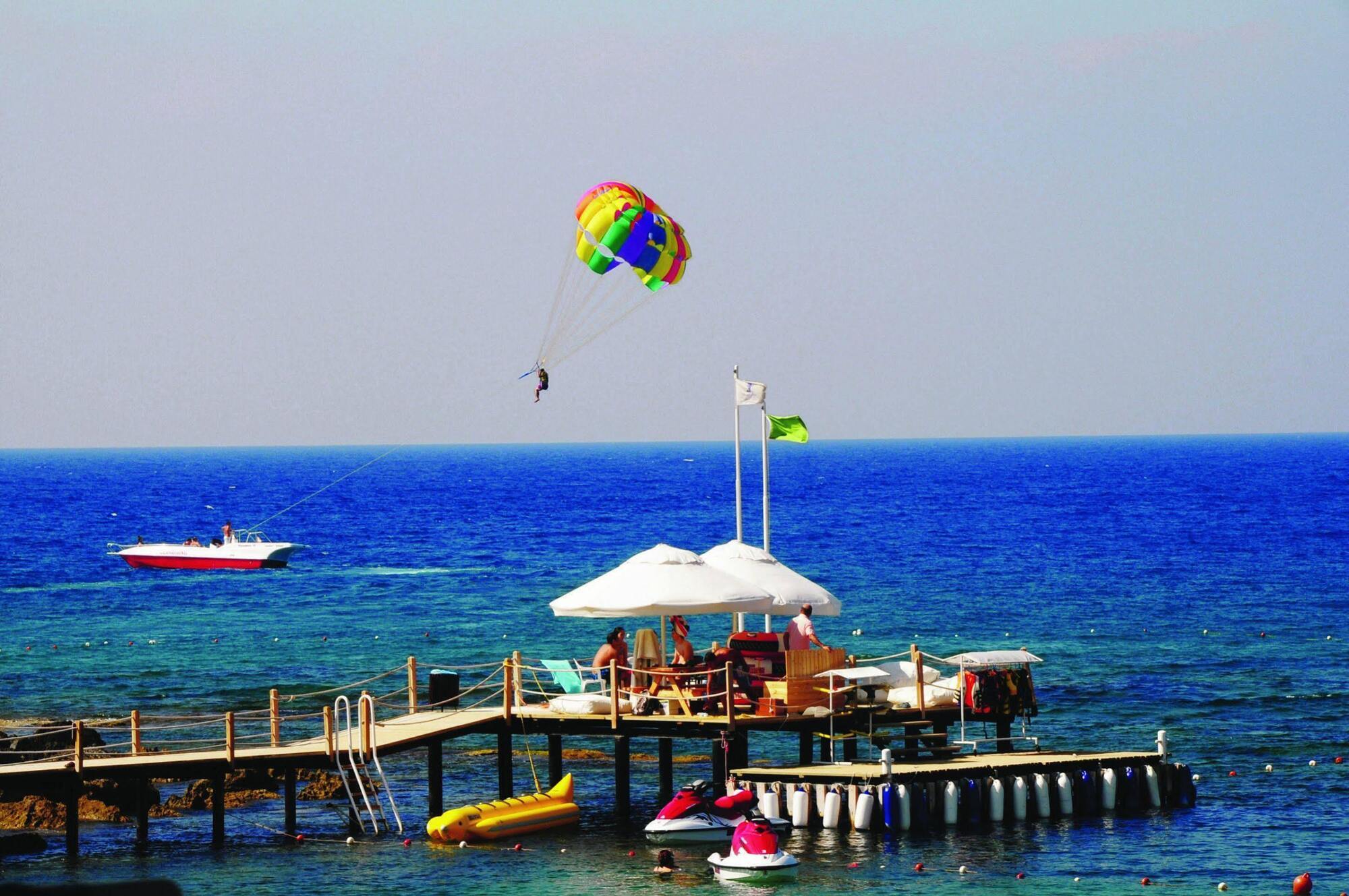 Hotel Kaya Artemis & Casino 5*