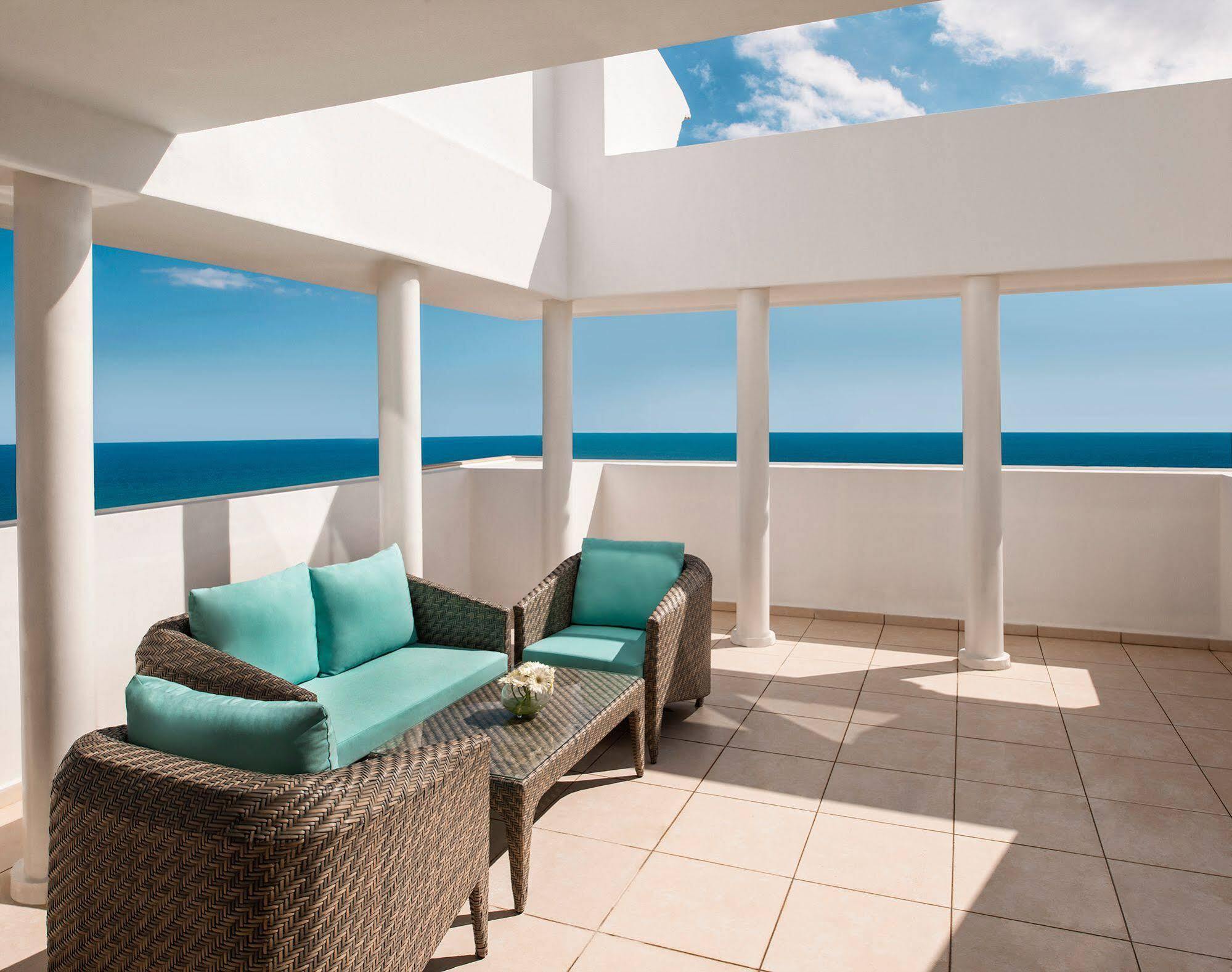 Kaya Artemis & Casino Hotel