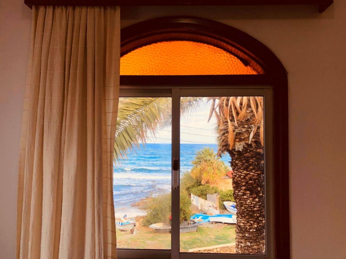 Seafront Silver Waves Mini & Restaurant & Pool Kyrenia (Northern Cyprus)
