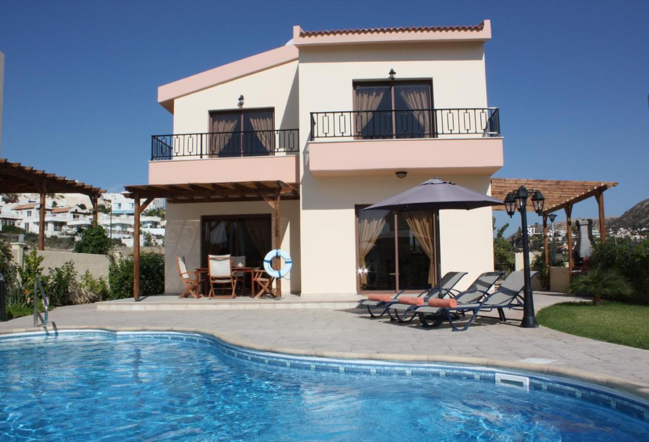 Pousada Holidays Villas *