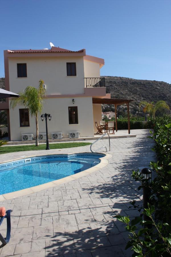 Holidays Villas Pousada *