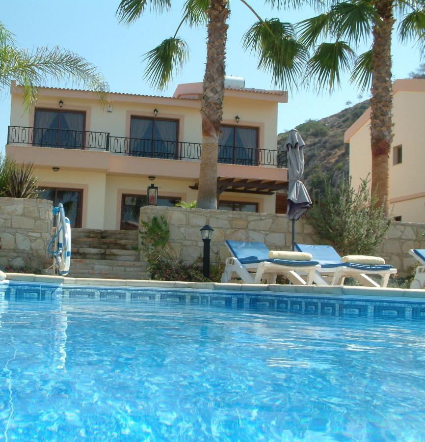 Pousada Holidays Villas *