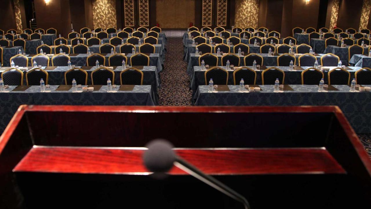 Hotel Cratos Premium Casino &