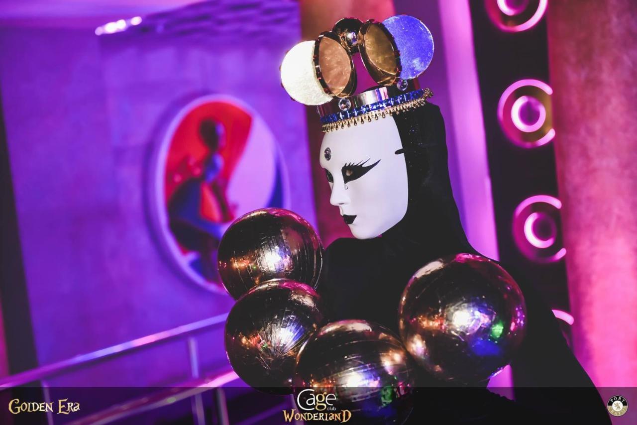 Cratos Premium Casino & 5*