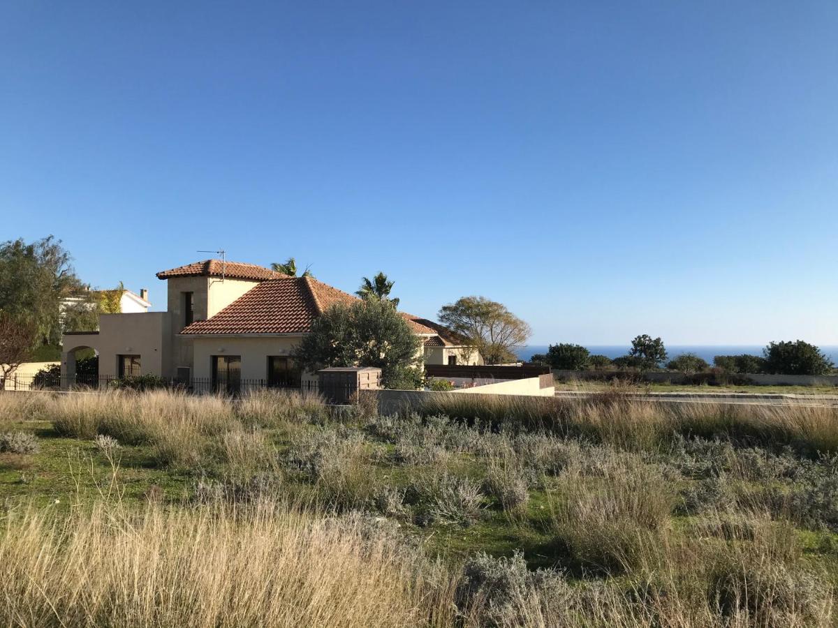 Amathousia With Private Pool And Sea View Villa *
