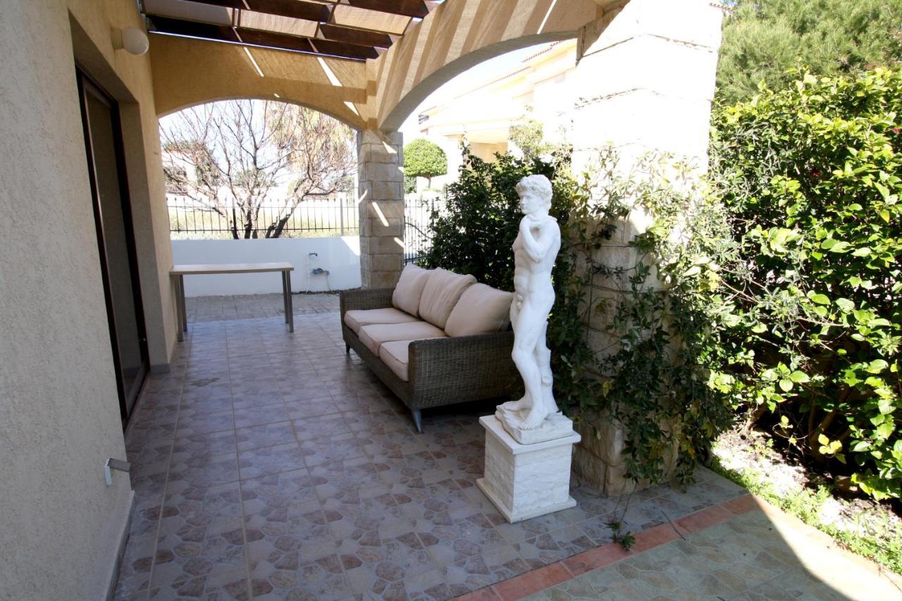 Amathousia With Private Pool And Sea View Pissouri