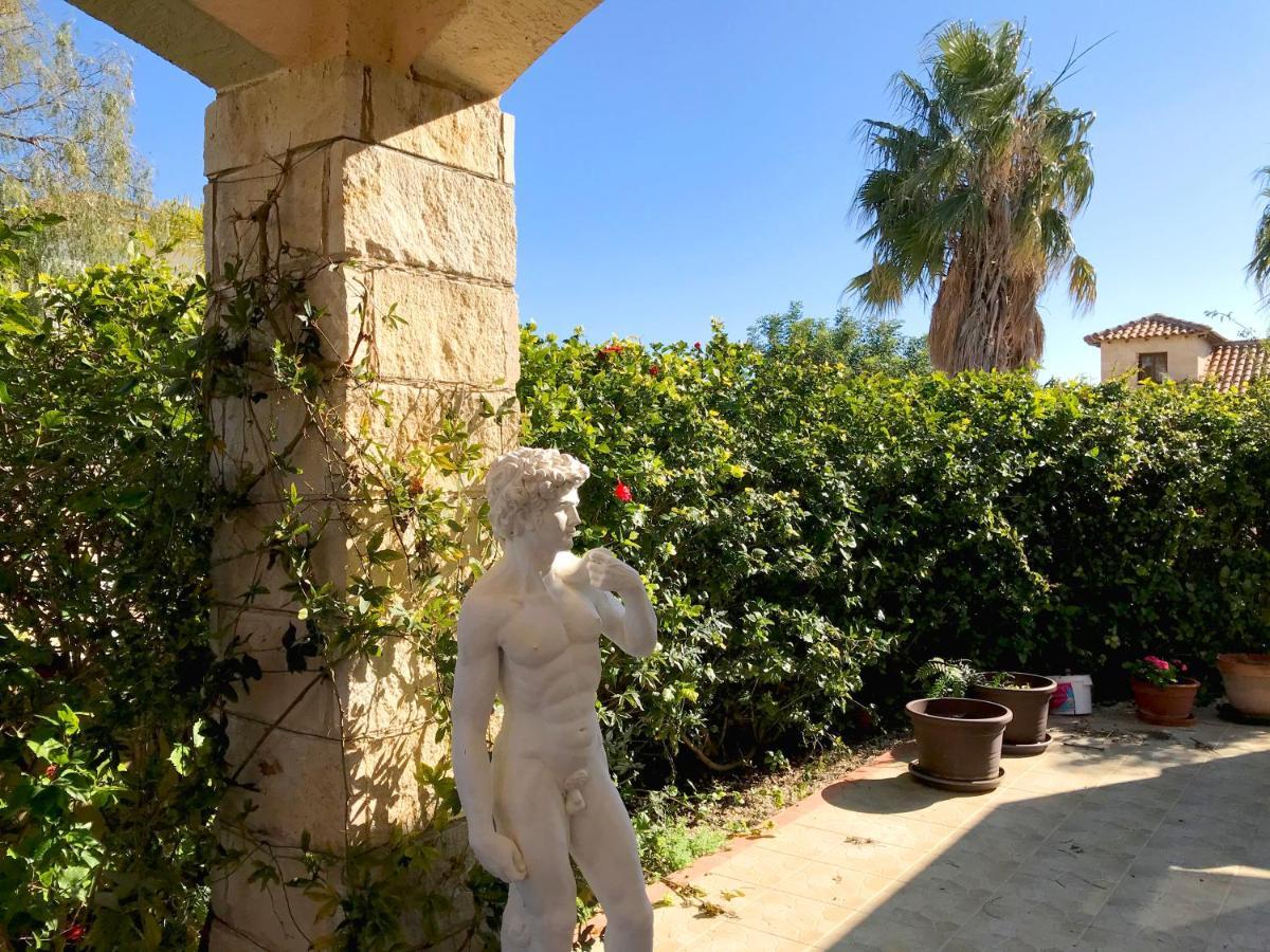 Amathousia With Private Pool And Sea View Villa *