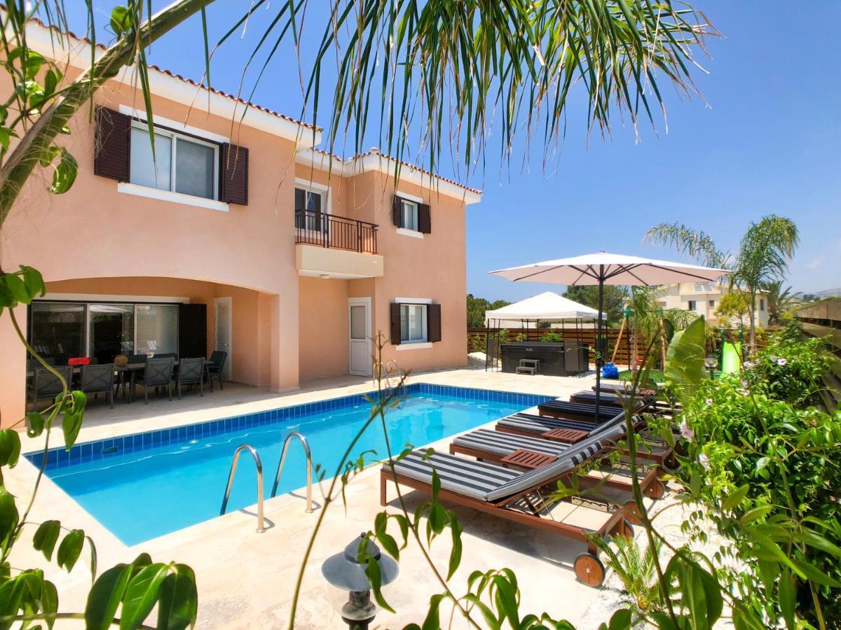 Isla Villa Coral Bay