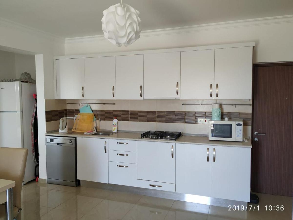Royal Sun Apartment *