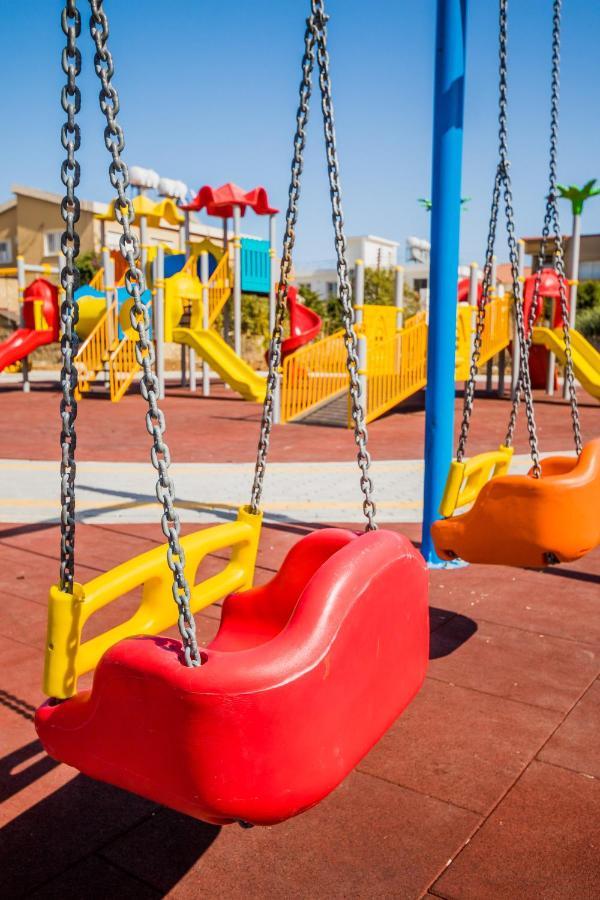 Comfortable One-bedroom Near The Sea And Casino Merit Park Sel 2-6 *