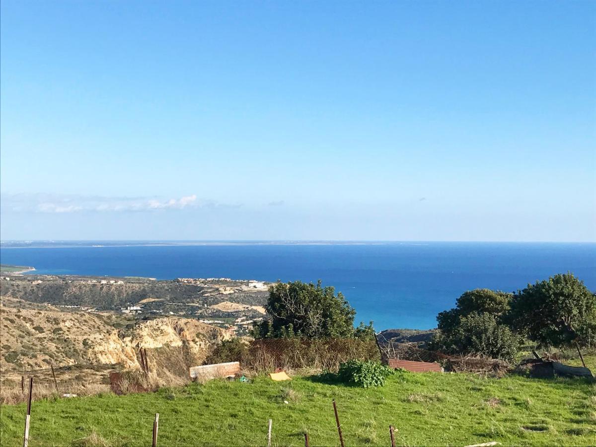 Amathousia With Private Pool And Sea View Pissouri