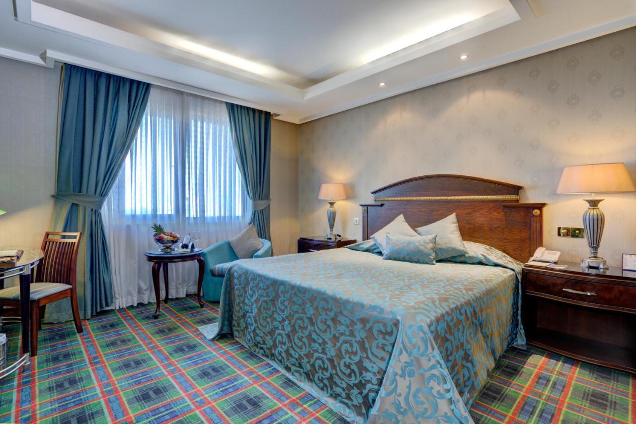 Merit & Casino Hotel 5*