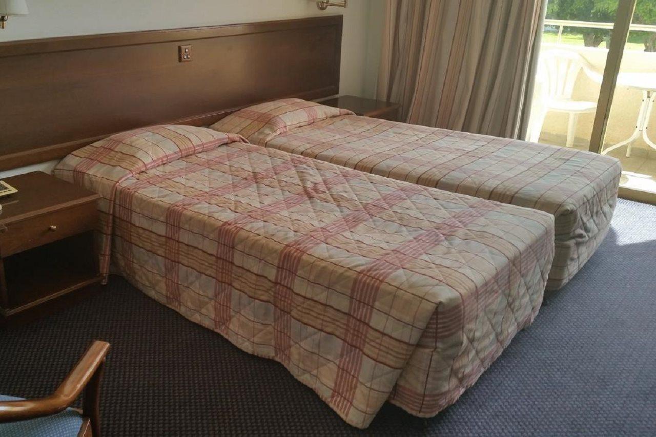Hotel Crown Henipa 3*