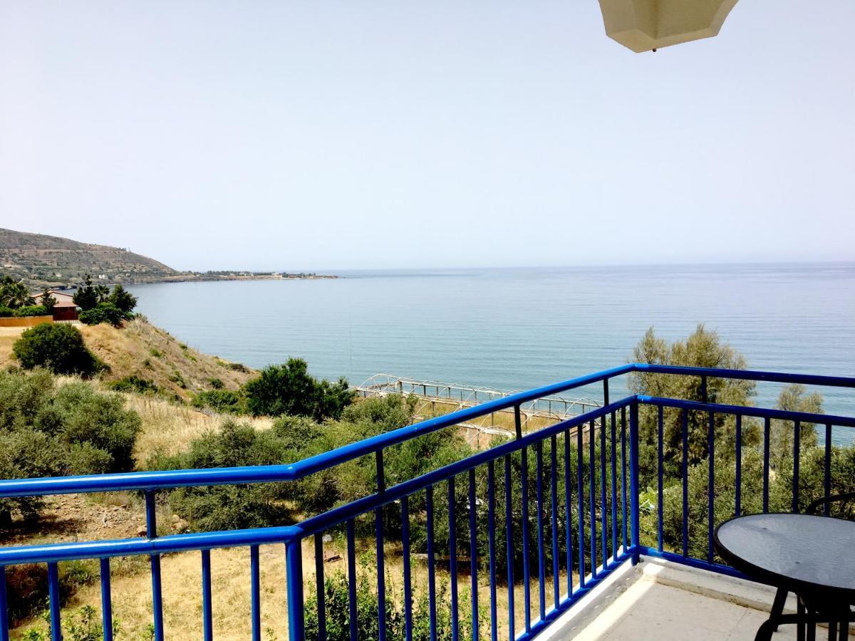 A.a Michael Appartement Pachyammos