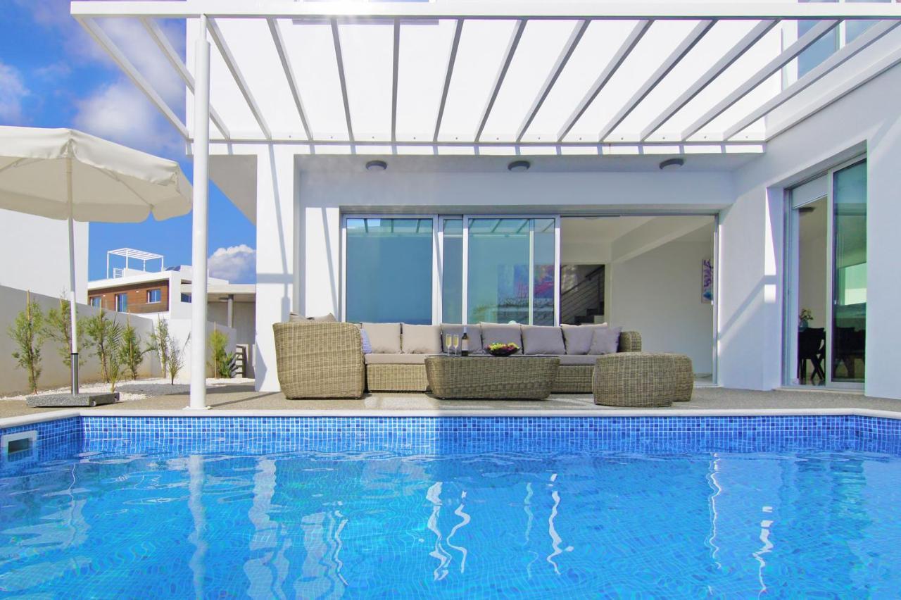 Paradisia Ayia Napa