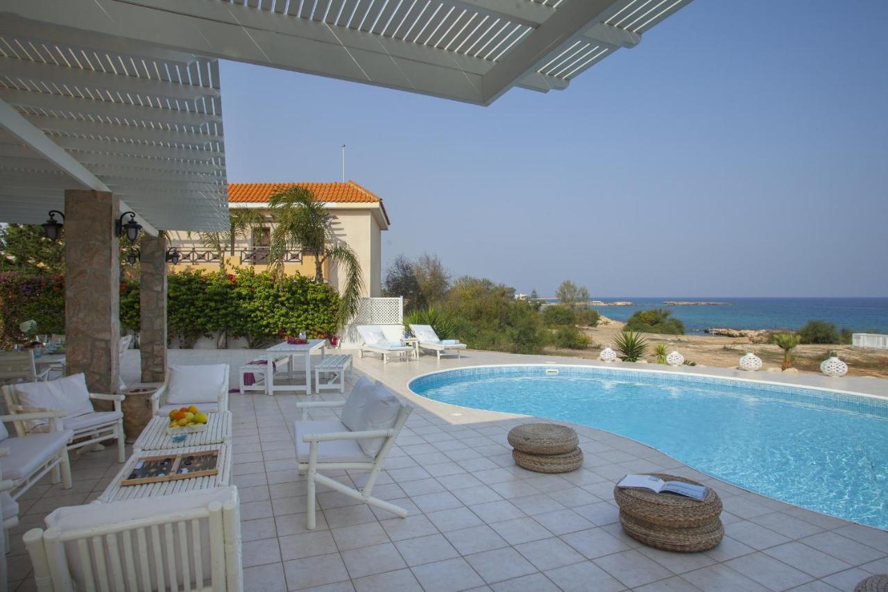 Villa Mimoza Seafront *