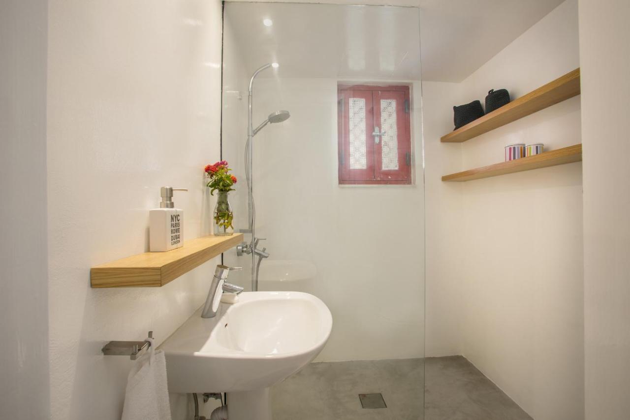 Liora Apartment *