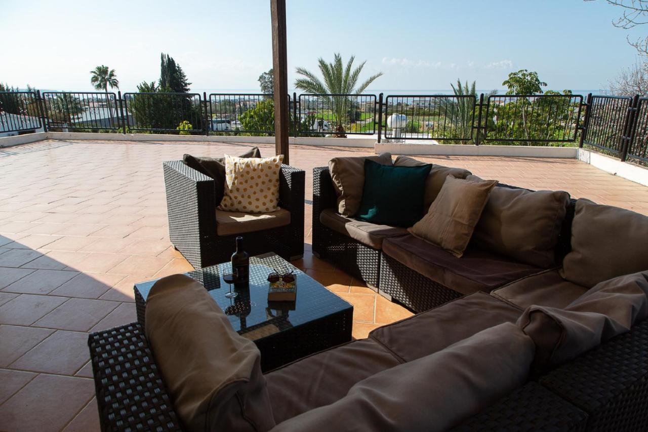 Sunkiss Villa *
