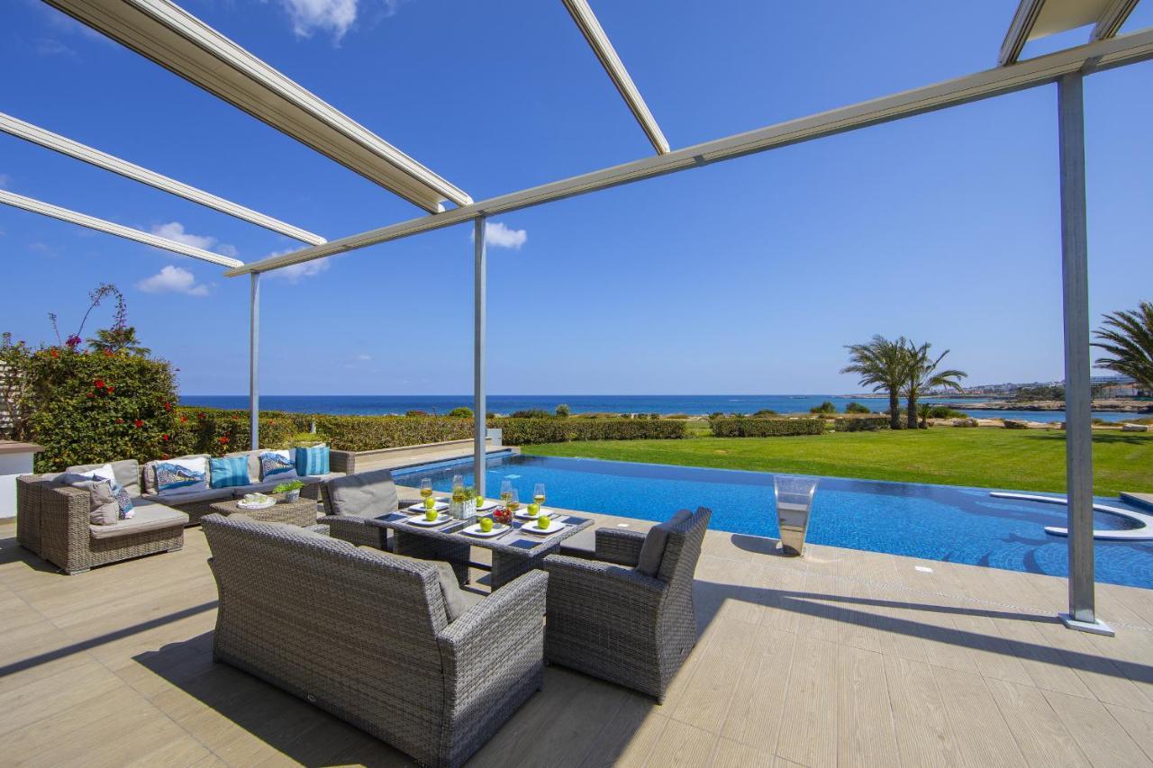 Seafront Infinte Aretousa Protaras