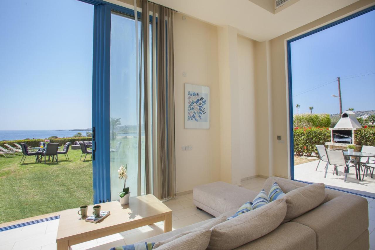 Seafront Infinte Aretousa Villa Protaras