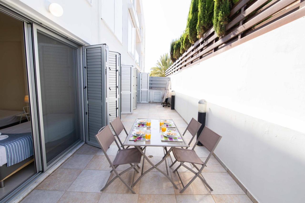 Apartment Trident 4