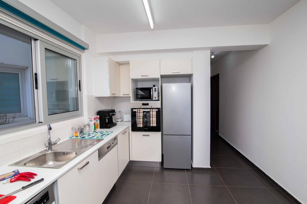 Apartment Trident 4 *