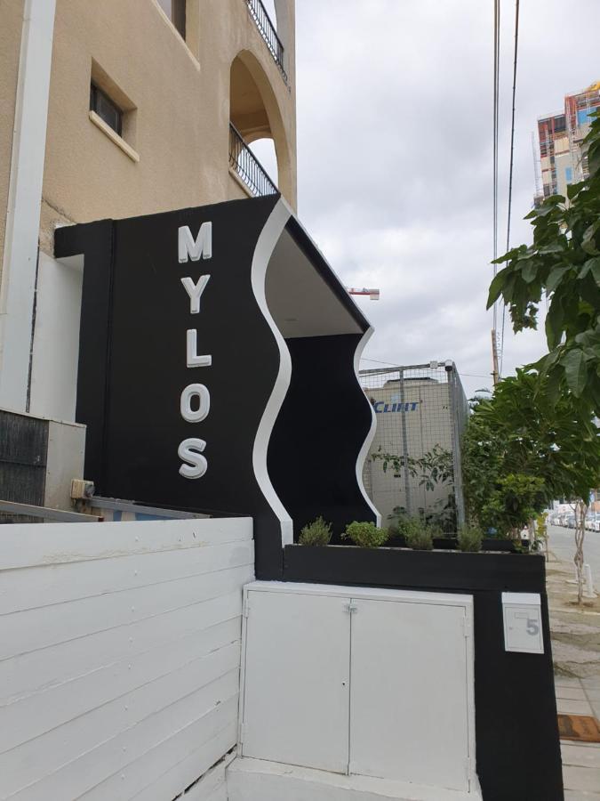 Mylos Court Apartamento *