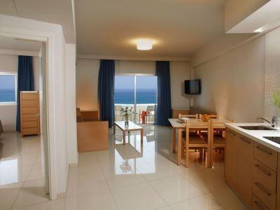 Hotel Sunrise Oasis & Waterpark 4*