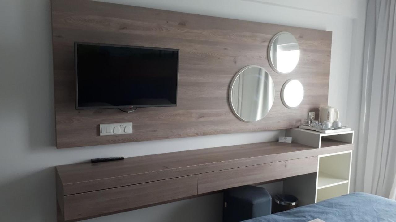 Karousos Aparthotel Ayia Napa