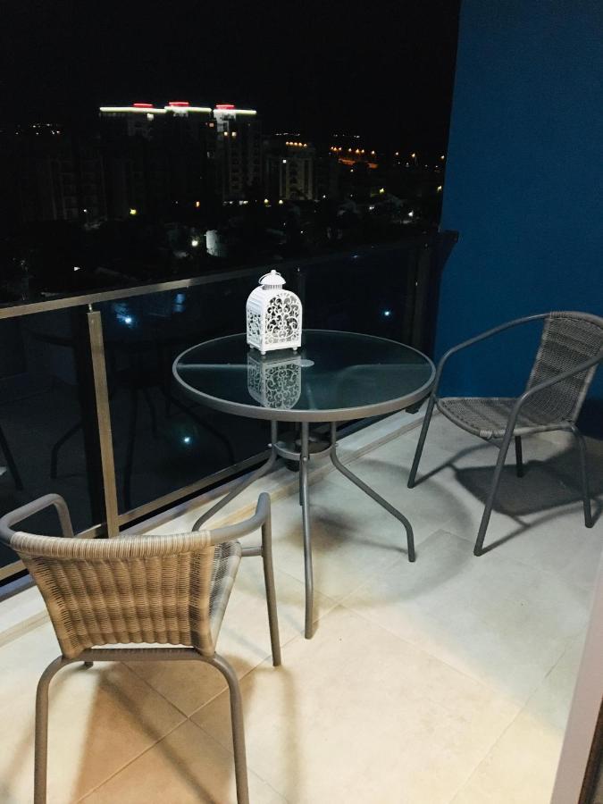 Royal Life Poseidon Apartment Trikomo