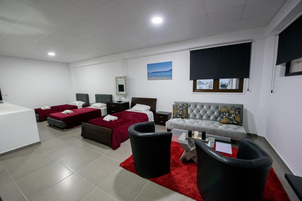 Central Luxury *