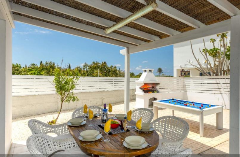 Villa Sea Breeze