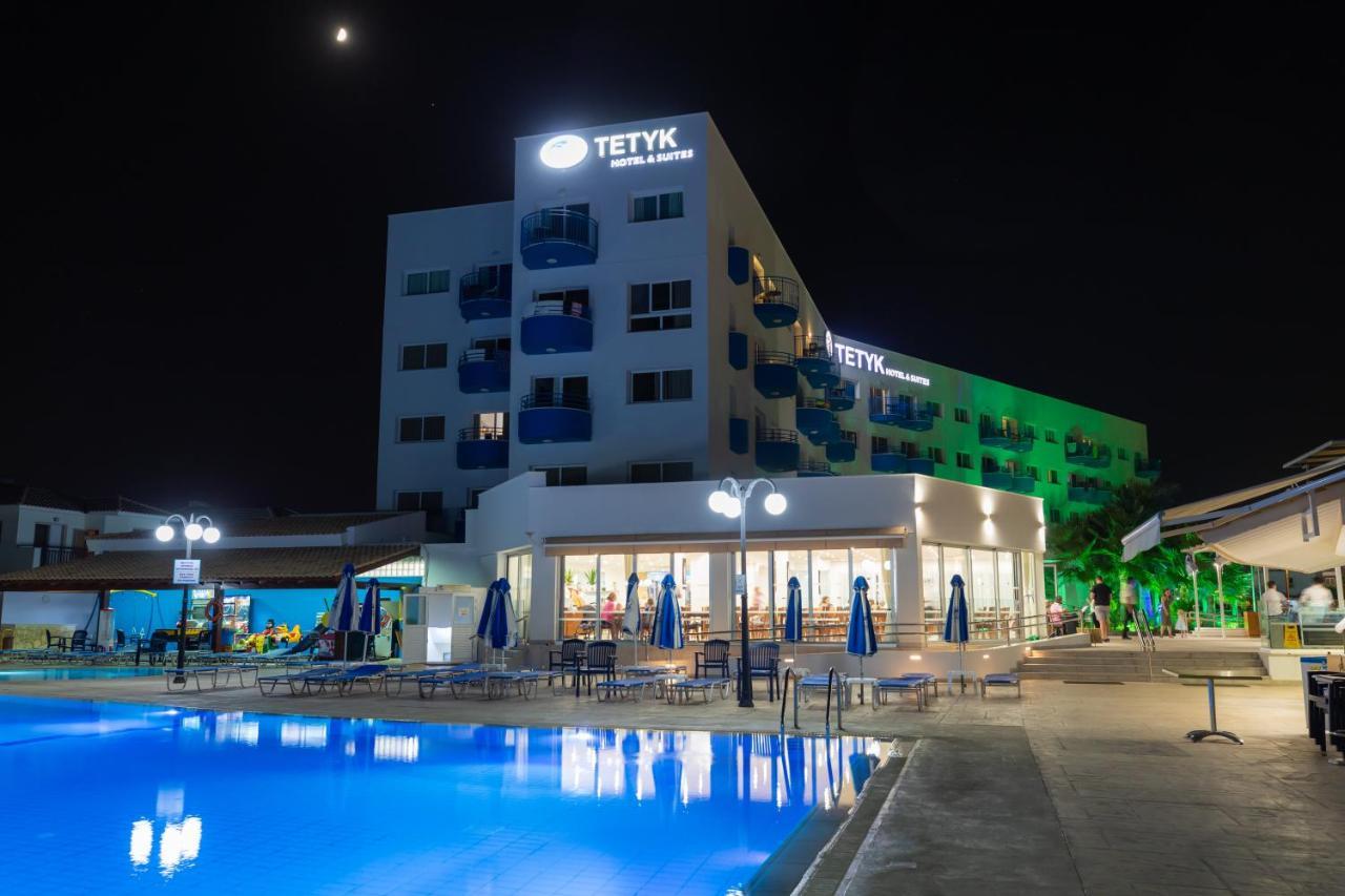 Tetyk Hotel 3*