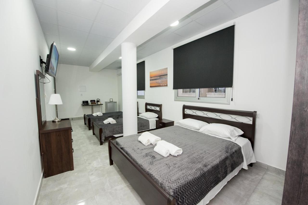 Central Luxury *